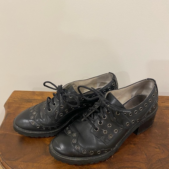 Micheal kors studded shoes - Picture 1 of 3